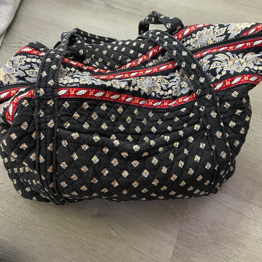 Vera Bradley Duffle Bag Womens Large Black Red Floral Paisley Quilted Travel Bag